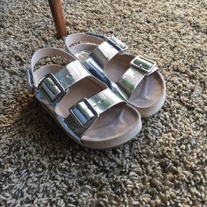 Zara Kids’ Sandals